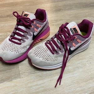 Nike women’s 8.5 running shoes